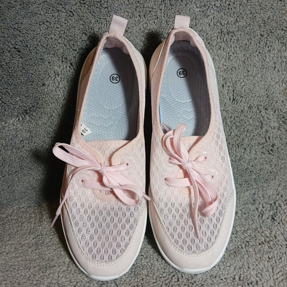 Women's Light Pink Size 8/39 Mesh Sneakers Cushion Sole Comfort